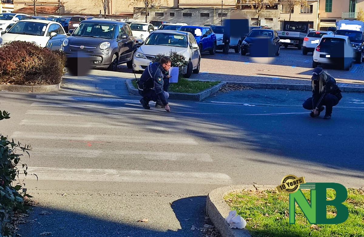 Biella Enne Investita Da Un Auto A Soccorrerla Anche Il Sindaco