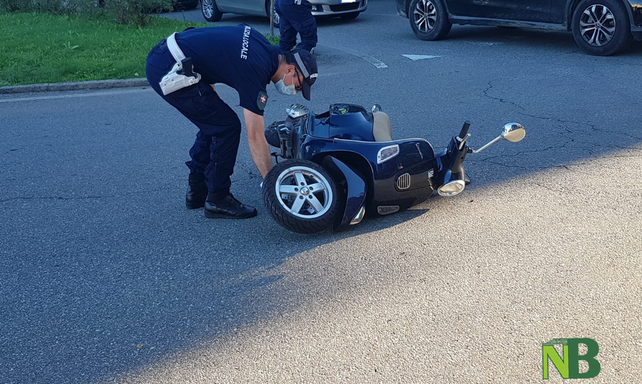 Biella, Due Giovani Senza Casco Scappano Dopo Incidente A Bordo Di ...