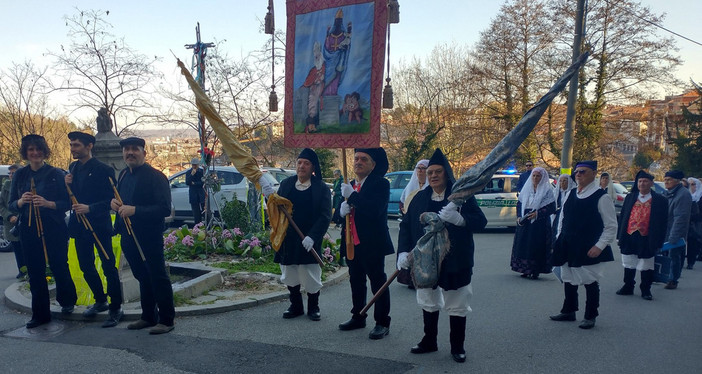 processione biella