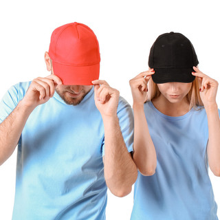 Promuovere il proprio business con i cappelli personalizzati: una soluzione vincente