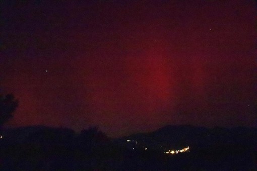 L'aurora boreale nei cieli del biellese.