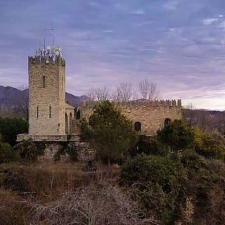 Al Winter Brich Trail manca l’icona: il castello di Zumaglia si vede, ma solo col binocolo…