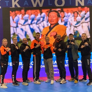 La ASD New Generation Taekwondo chiude l'anno con nuovi allenatori e IV Dan