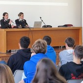 I Carabinieri incontrano gli studenti del Liceo Avogadro