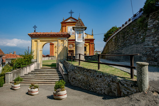 Obiettivo sabato immortala Magnano: la chiesa di San Giovanni Battista.