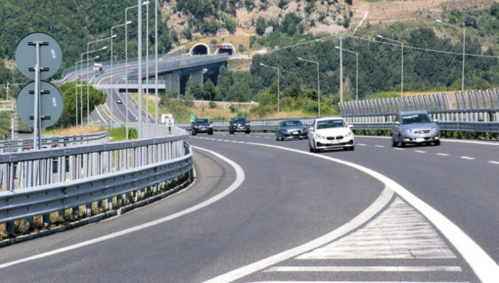 Rientro dalle vacanze: fine settimana da bollino rosso sulle autostrade.