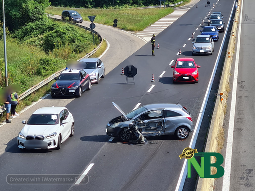 Cossato, Scontro Tra Due Auto In Superstrada: Due Automobilisti In ...