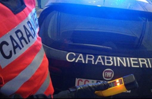 Si rifiuta di fare l'alcol test al controllo: denunciato