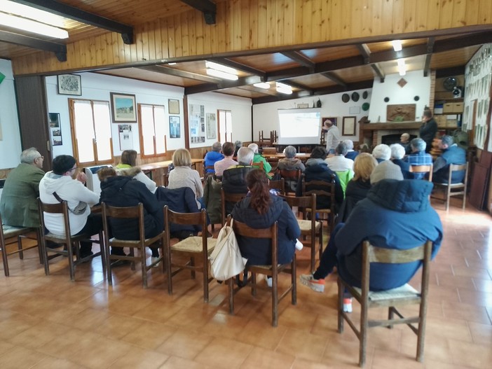 Sordevolo si prepara all’Adunata Nazionale: Alpini al lavoro con il sostegno di commercianti e associazioni