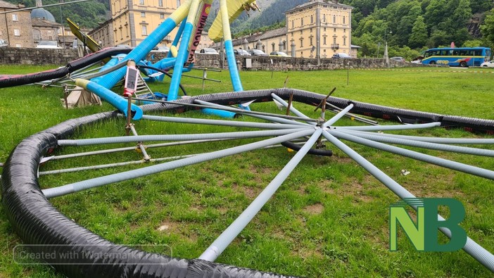 Maxi bici del Giro d'Italia crollata a Oropa, ieri in procura sentito Moscarola