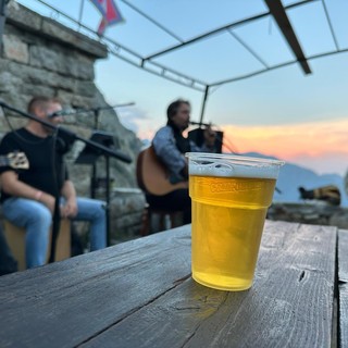 Bolle di Malto in quota con “I sentieri della birra biellese”, da Piedicavallo al Rifugio Lago della Vecchia, foto Rifugio Lago della Vecchia