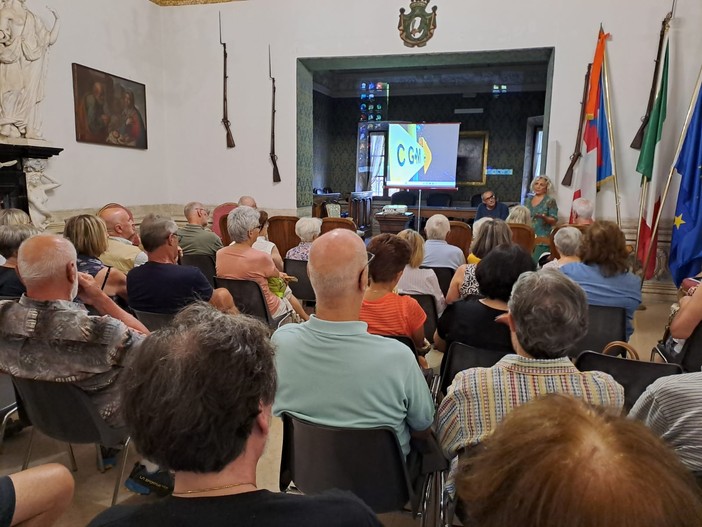 Antonio Crestani ha presentato &quot;Il cammino della Gran Madre&quot; alla biblioteca di Masserano