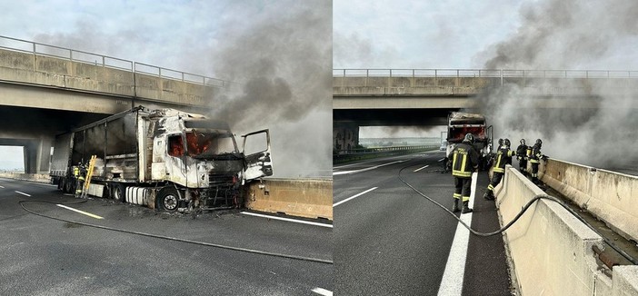 Da Torino: Camion in fiamme dopo lo scontro con il guard rail: Tangenziale chiusa