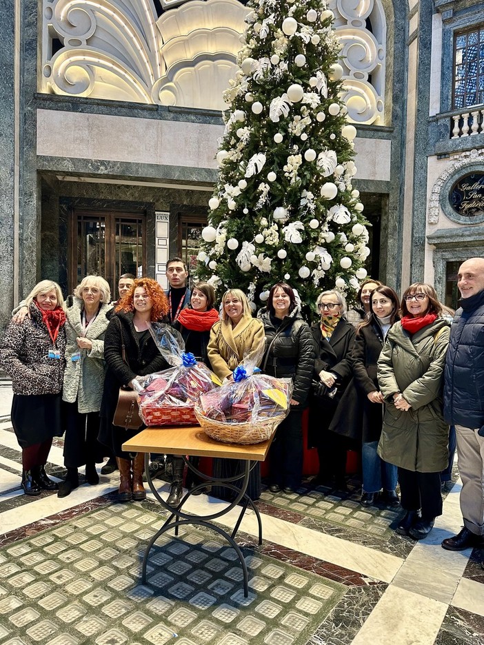 La Regione e Nova Coop unite per le donne vittime di violenza: 40mila euro alle case rifugio per la spesa solidale.