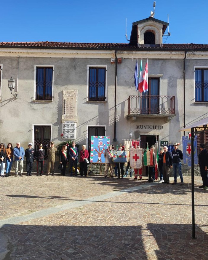 Commemorazione del IV Novembre a Dorzano, foto pag, fb comune dorzano, s.zo.