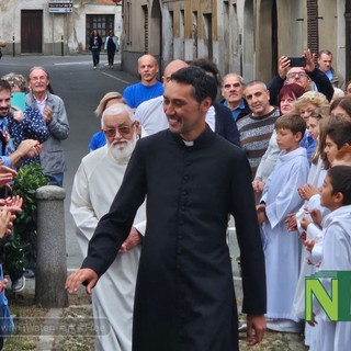 Candelo accoglie Don Simone: tre incontri di preghiera per il nuovo parroco.