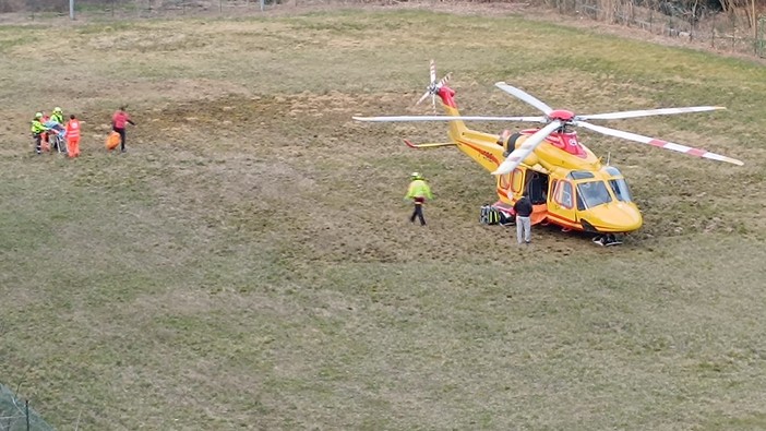 Casapinta, intervento d'urgenza dell'elisoccorso per una donna FOTO e VIDEO