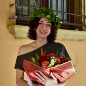 Laurea con lode per Francesca, ex allieva del Liceo Avogadro di Biella, con una tesi sugli stereotipi di genere