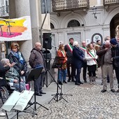 Biella ricorda le vittime delle mafie: partecipate le celebrazioni sotto i portici del Comune - Foto di Mattia Baù per newsbiella.it