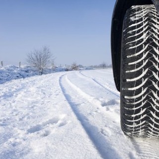 Neve preannunciata: Automobilisti non preparati e spesso sprovvisti di gomme idonee