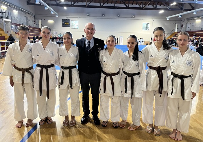 Karate: Sette nuove cinture nere alla Ippon 2