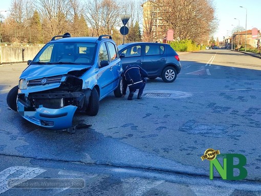 Incidente A Biella Tra Via Rosmini E Via Cerrione Un Uomo In Ospedale