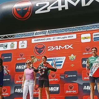 La giovane Leila Olimi al Trofeo delle Regioni Minienduro