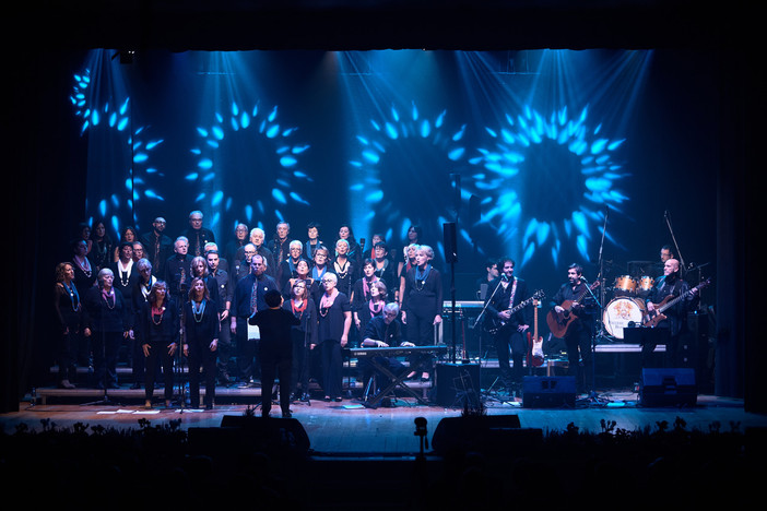 &quot;Noi Cantando &amp; Friends&quot; a Cossato si celebra il successo.