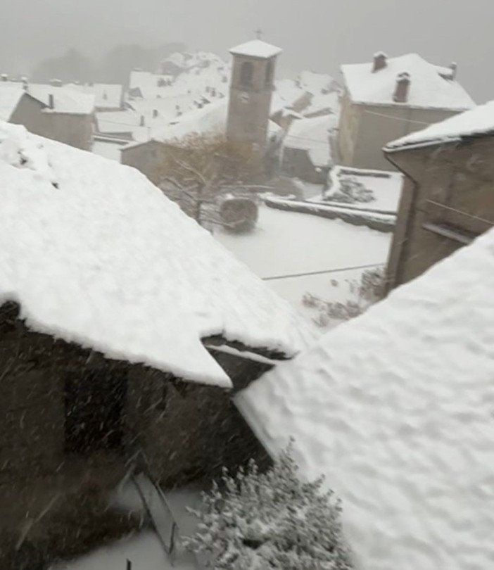 La Valle Cervo imbiancata, immagini da Piedicavallo