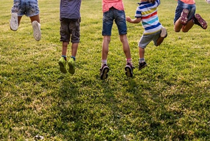 Quaregna Cerreto investe nel verde: il Parco La Torre diventerà un’area giochi per famiglie