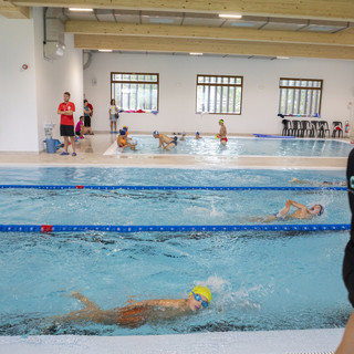 A Cascina Oremo riaprono le vasche: nuoto libero e corsi aperti a tutti, dai bambini alle gestanti ai teen