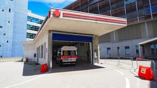 Trattore urta uno scooter, 68enne di Biella in ospedale