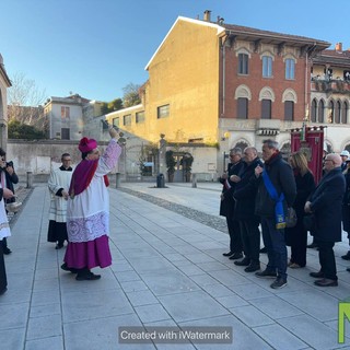 Dal Vescovo Farinella e dal sindaco Olivero un messaggio di speranza e coraggio per i giovani nel giorno di Santo Stefano FOTO Maria Camilla Toffetti