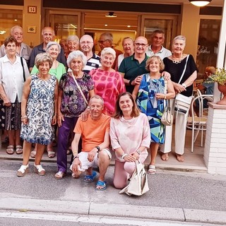 Salussola: Gruppo pensionati in vacanza a Rimini