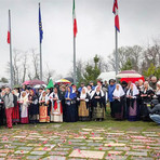 Bandiere a “Nuraghe Chervu” nel 164° Anniversario del passaggio dal Regno di Sardegna al Regno d’Italia.