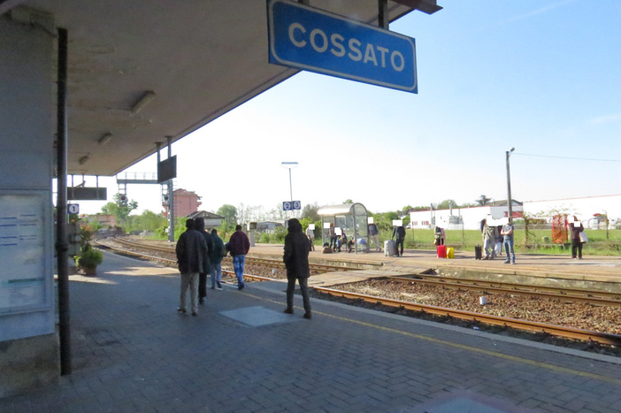 treno cossato