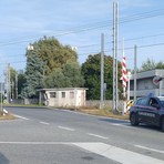 Passaggio a livello in tilt, treno fermo nei pressi di via Candelo FOTO e VIDEO Ayala