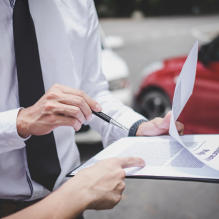 Bollo auto ibride, stop all'esenzione dal 2025. PD su Cirio: &quot;Saranno i cittadini a pagare le sue scelte sbagliate&quot;.