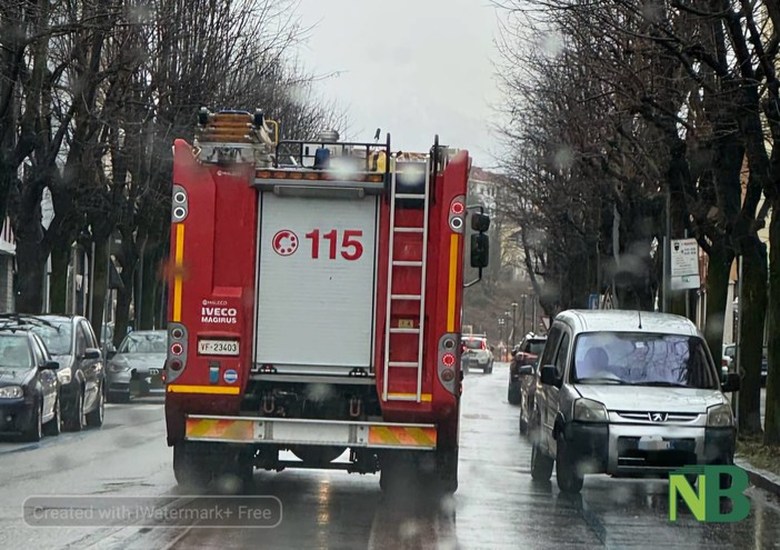 Cossato, sospetta fuga di gas in via PaJetta, foto Davide Finatti per newsbiella.it