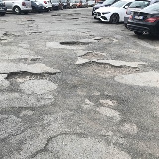 Parcheggio di via Carso a Biella, Sacco: &quot;Penso che non vi siano dubbi sull'uso pubblico di questa area&quot;, FOTO