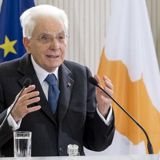 Mattarella “Parole del Papa punto fermo in momenti profonda angoscia”