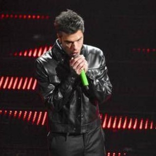 Fedez, la richiesta a Corona prima di Sanremo: &quot;Ferma il video, sei un infame&quot;