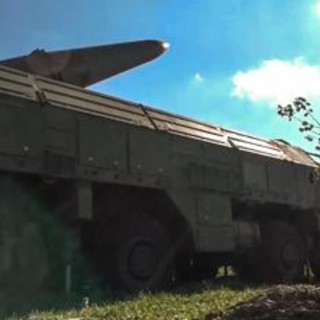 Russia, al via seconda fase esercitazioni forze nucleari con Bielorussia