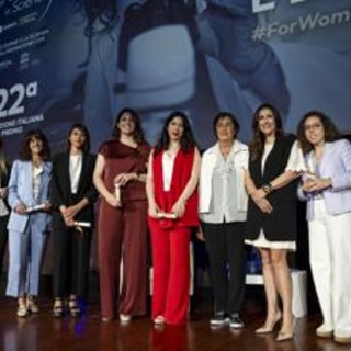 For Women in Science, L’Oréal Italia e l’Unesco premiano 6 giovani scienziate italiane di talento