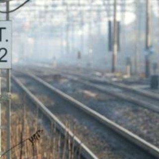 Maltempo al Sud, circolazione treni sospesa in alcuni tratti: ritardi fino a 6 ore