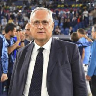 Lazio, Lotito: &quot;Sarri non governava più lo spogliatoio. De Rossi? Era molto legato alla Roma&quot;