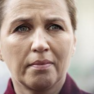 Premier danese presa a pugni, in ospedale per un colpo di frusta