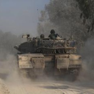 Gaza, carro armato israeliano uccide 2 palestinesi a Rafah