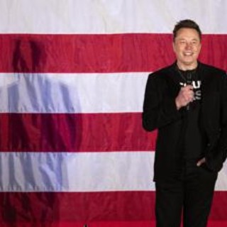 Musk lancia lotteria, in palio un milione al giorno per chi firma per Trump