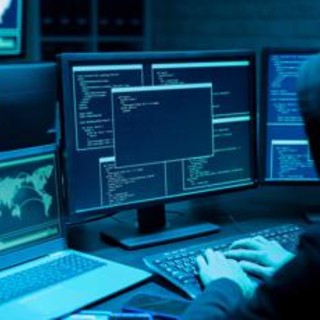 Cybersicurezza, quinto giorno di attacchi hacker a siti italiani